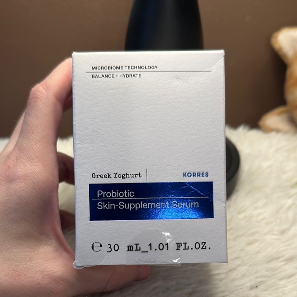Korres Probiotic Skin-Supplement Serum - White and Blue